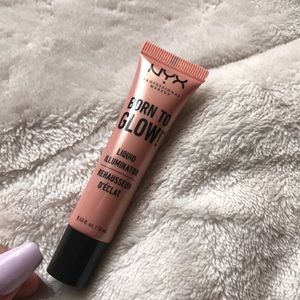 Nyx born to glow illuminator